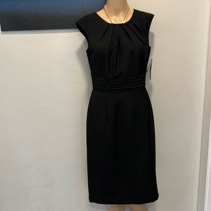 TAHARI, ARTHUR S. LEVINE DRESS SIZE USA 4